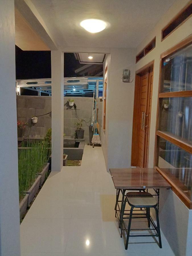 Guesthouse - Lubna Homestay Kuningan Kültér fotó